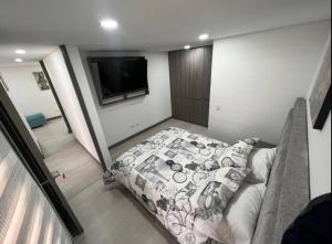 Apartaestudio amoblado, Edificio avanzzare T1 604