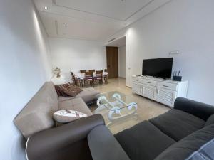 Appartement Luxe Vue Piscine Résidence Les Perles de Bentriaa, El Mansouria