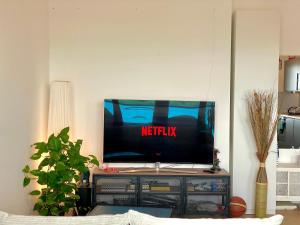 Wesleys Cozy ap, 2km from Centre