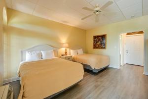 Poolside Paradise with Dock in Everglades!