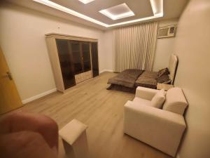 شقة 2 احد رفيدة حي الخليج