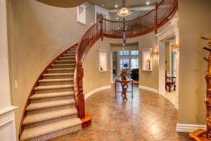 Embrace the Fore Seasons in Pinetop!