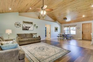 Modern Show Low Home with BBQ and Fire Pit!