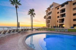Princesa 3BR 2BA OV Penthouse- 502D