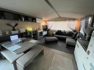 the heaths caravan hire Craig Tara