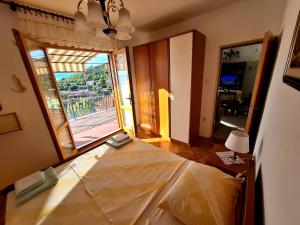 Appartment Marija with big terrace and sea view