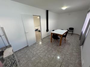 Apart Hotel ONCATIVO