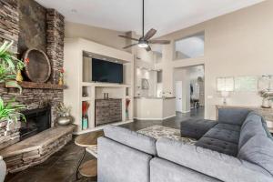Ahwatukee Mountain Luxury