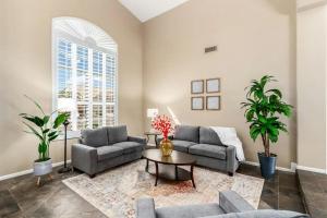 Ahwatukee Mountain Luxury