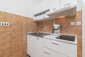 Family-friendly apartments with swimming pool Cancini, Porec - 24335