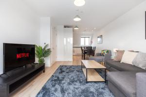 Stunning Top Floor Apartment 3 Bedrooms Heart of London