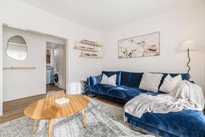 Velvet Bloom - Sunlit Comfort by Parks & Trails