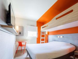 Hotels ibis budget Carcassonne Aeroport - A61 : photos des chambres