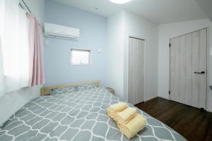 Higashi Rokugo BLACK by Tranova