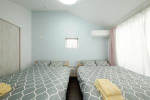 Higashi Rokugo BLACK by Tranova