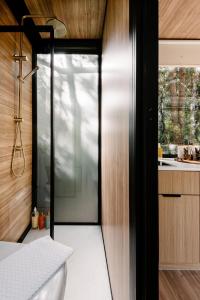 Luxury Eco Pod - Sunny Coast Retreat!