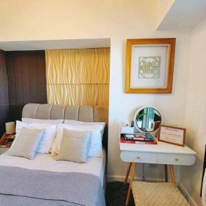 Deluxe Double Room Azure North Pampanga