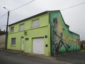 Maisons de vacances Maison de bourg cosy avec jardin clos, proche Le Pal, tout confort pour 10 pers., draps inclus - FR-1-489-109 : photos des chambres