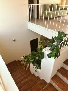 Riverside Villa with Garden