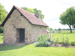 Maisons de vacances Maison de charme avec jardin et WIFI en Normandie - FR-1-497-238 : photos des chambres