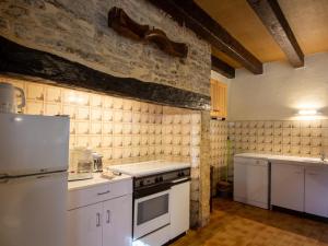 Maison de campagne avec cheminée, animaux acceptés, près de Sarlat - FR-1-616-31