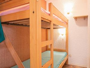 Appartements Appartement 2 pieces avec balcon et Wi-Fi, a 10 min des pistes - FR-1-840-29 : photos des chambres