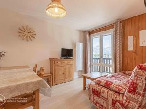 Appartements Charmant appartement savoyard pour 5 pers. avec parking - FR-1-840-25 : Appartement