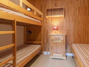 Charmant appartement savoyard pour 5 pers. avec parking - FR-1-840-25