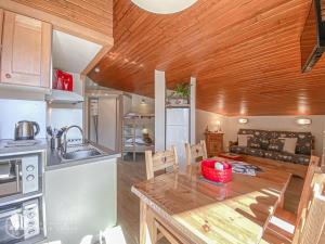 Studio 4 pers, terrasse sud, WiFi, animaux ok - FR-1-840-24