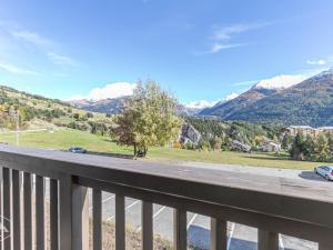 Spacieux appartement 6 personnes à Aussois avec balcon et WIFI - FR-1-840-13