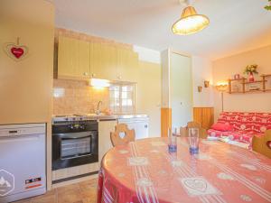 Appartements Studio fonctionnel avec balcon a Aussois, 2 pers., parking inclus - FR-1-840-37 : photos des chambres