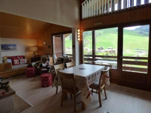 Appartement 3 pièces + mezzanine, 6 pers., vue pistes, garage - FR-1-458-228