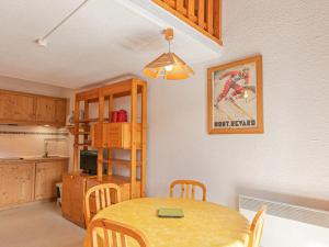 Appartements Appartement vintage-chic pres des pistes avec parking et vue - FR-1-840-31 : photos des chambres