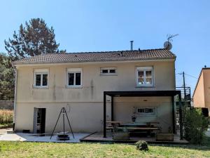 Maisons de vacances Studio confortable a Vignot, proche Commercy - FR-1-585-182 : photos des chambres