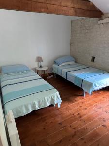 Maisons de vacances Le Colombier Gites : photos des chambres