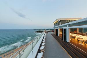 Renebleu by Sol Beach