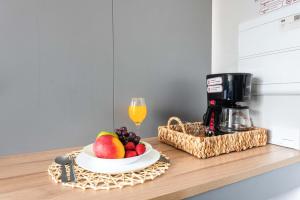 MA39 - Novo Bhaus Jardins - VN Melo Alves - 3o andar - Piscina - Academia - Oscar Freire - Metrô 300m