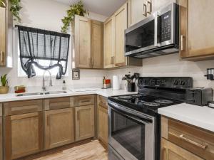 The WorkNest Stylish Stay w Desk & Fast Wi-Fi