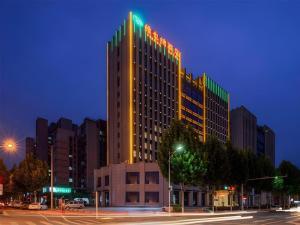 Vienna Hotel Zhengzhou Only Henan Movie Town - 3hvězdičkové hotely ve městě Čeng-čou