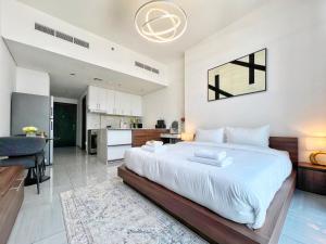 Modern Studio with Stunning City Views