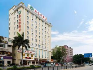 Vienna Hotel Shenzhen Guanlan Shanshuitianyuan Xintian