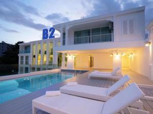 B2 Phuket Premier Hotel - 4hvězdičkové hotely ve městě Ban Ket Ho