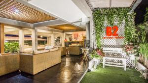 B2 Santitham (Wat Jed Yod) Boutique & Budget Hotel