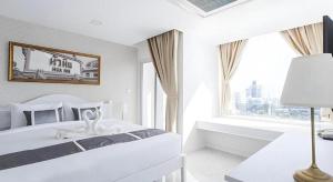 B2 Hua Hin Premier Hotel