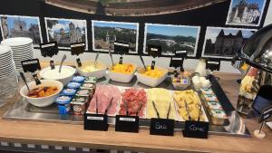 Hotels B&B HOTEL Besancon Valentin : photos des chambres