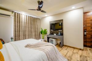 Lime Tree Hotel - Near Medanta Hospital