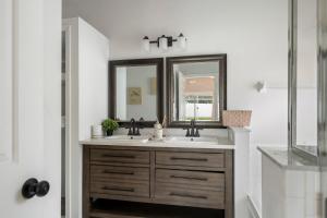 Chic & Cozy Hideaway
