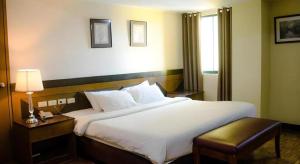 Country Village Hotel