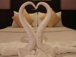 Grand Pinnacle Hotel