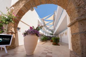 Pyrgos Beach Hotel Apartments Heraklio Greece